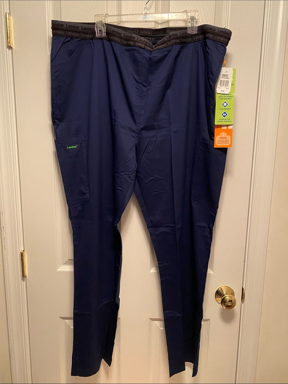 Landau Men’s Navy Cargo Scrub Pants with Utility Pockets…size XXL